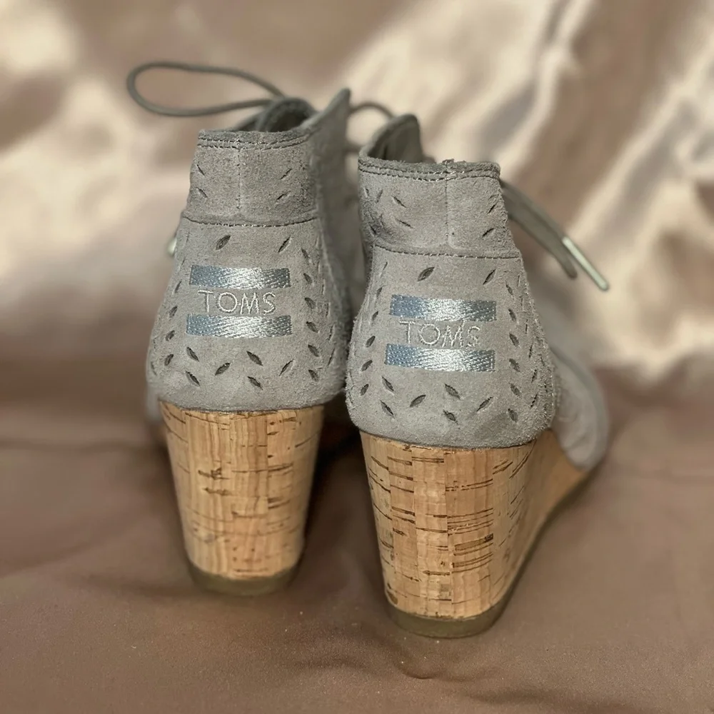 TOMS DESERT WEDGE Sz 5 - Picture 5 of 6